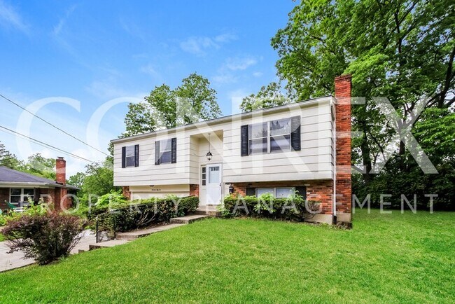 Building Photo - Updated Bi-level Home