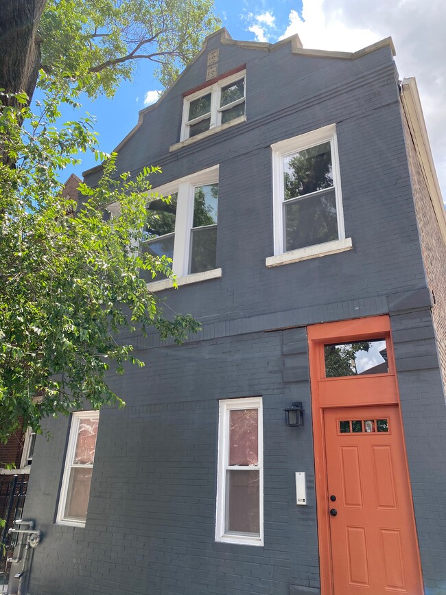 Building Photo - 2719 W 24th St