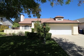 Building Photo - 2747 Browning Ave