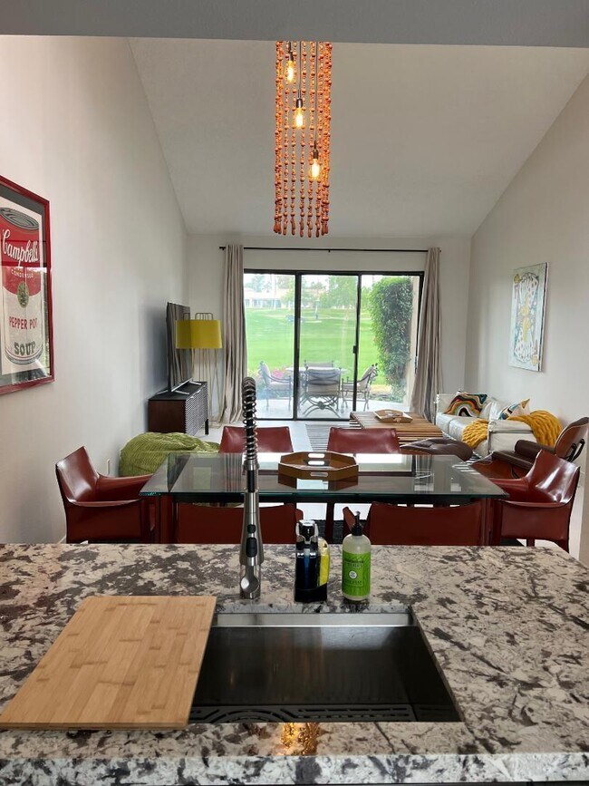 Foto del edificio - 76226 Sweet Pea Way