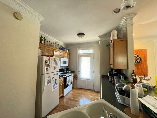 Foto del edificio - Beautiful Three Bedroom on Boulevard Heights