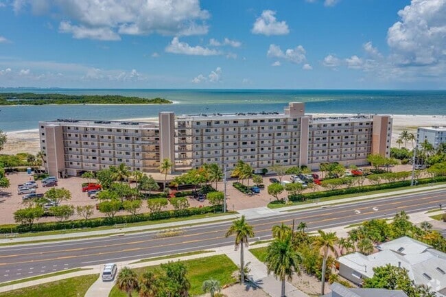 Building Photo - 8350 Estero Blvd