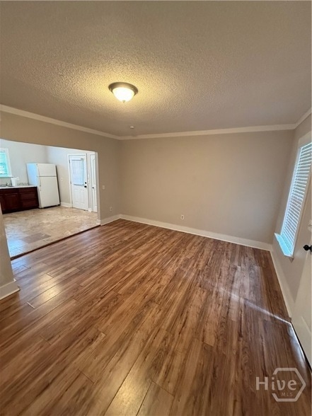 Building Photo - 508 E Liberty