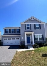 Building Photo - 122 Butterfield Ave