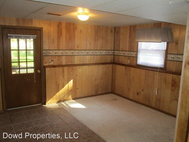 Building Photo - 4 br, 2 bath House - 906 South Linden Street
