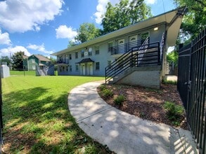 Building Photo - 101 Sunset Ave NW