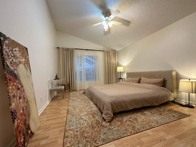 Foto del edificio - 9671 Pine Mill Ct