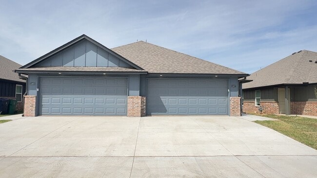 Building Photo - Welcome to Brand New Masonwood featuring this 3 Bedroom 2 Bath 2 Car Garage Duplex in a Great loc...