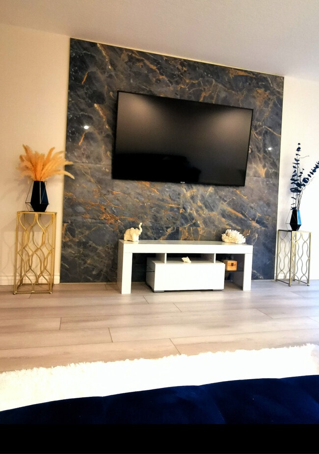 Foto del edificio - 260 Cagney Ln