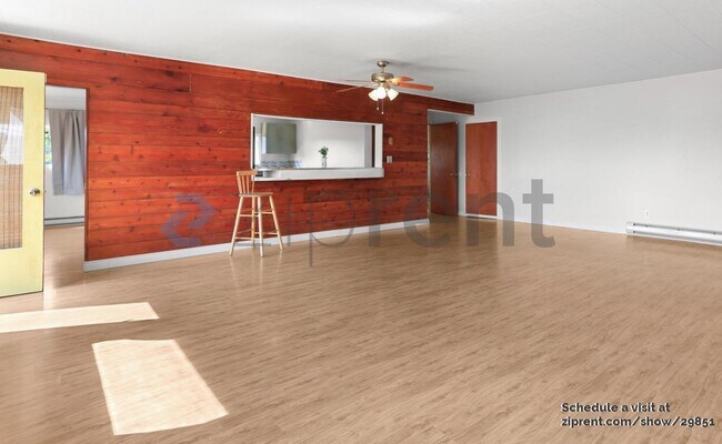 Foto del edificio - 2180 Yukon Harbor Rd SE