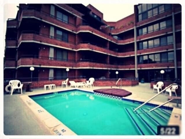 Foto del edificio - 115 S 1100 E