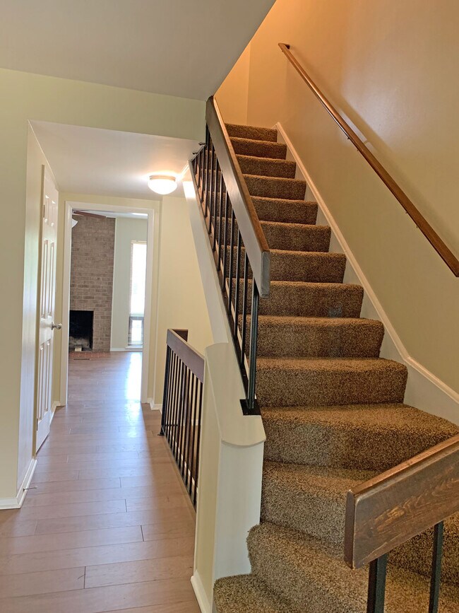 Foto del edificio - 4615 Mayhunt Ct