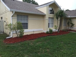 Building Photo - 3177 Timucua Cir