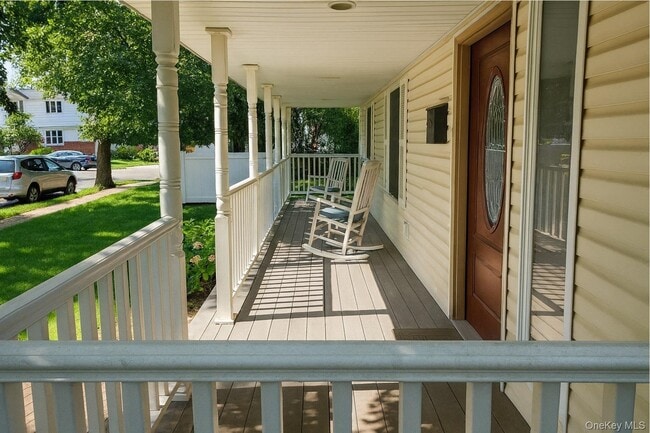 Building Photo - 2053 Wilson Ln