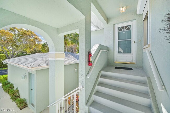 Foto del edificio - 915 New Waterford Dr