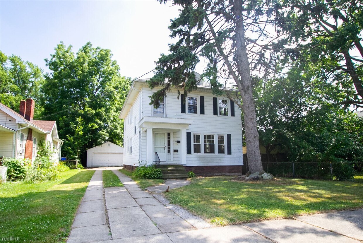 1113 Kipling Dr, Toledo, OH 43612 Townhome Rentals in Toledo OH