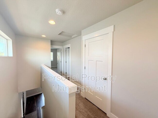 Foto del edificio - 1530 NW 29th Pl
