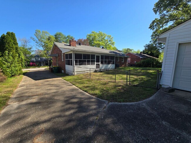Foto del edificio - Beautiful 3 bedroom house
