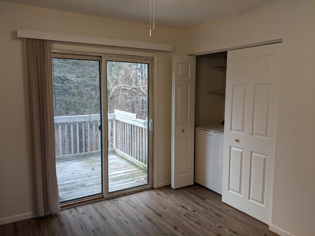 Foto del edificio - 25D Pine Ln