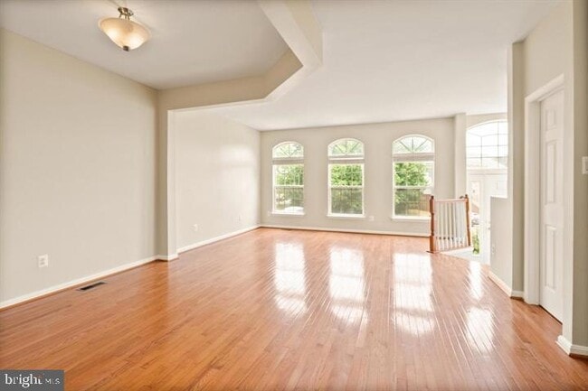 Building Photo - 43093 Forest Edge Square