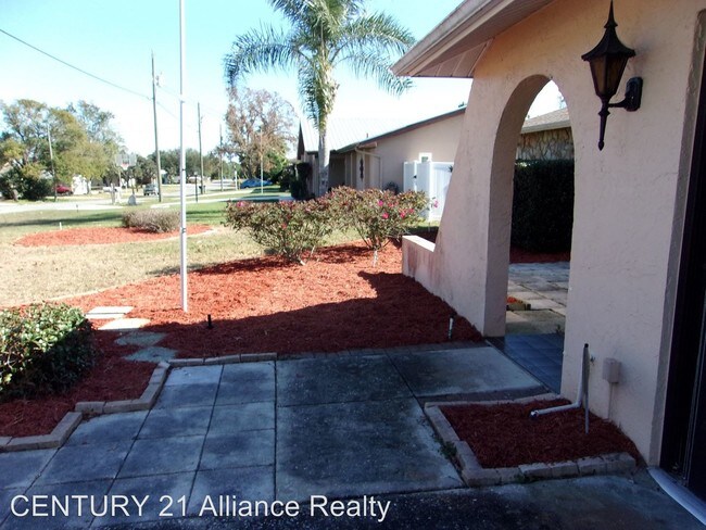 Building Photo - 2 br, 2 bath House - 10434 Hobson