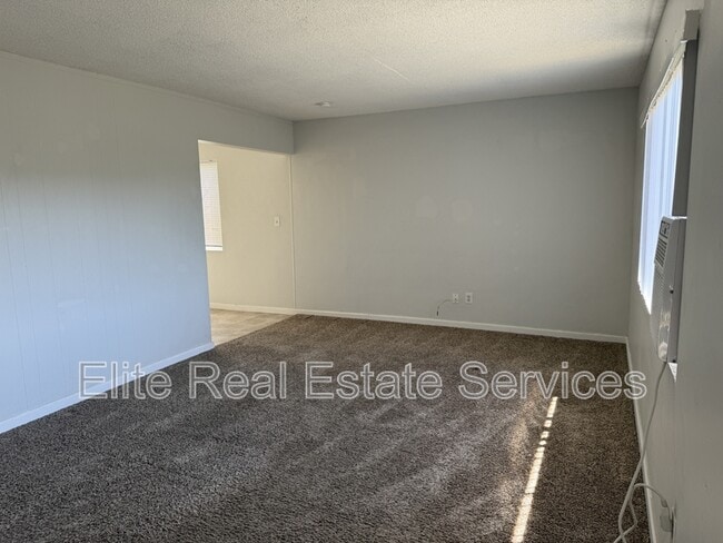 Building Photo - 6342 Springfield St