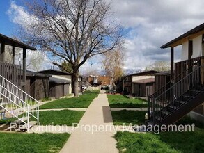 Building Photo - 450 W 4900 S