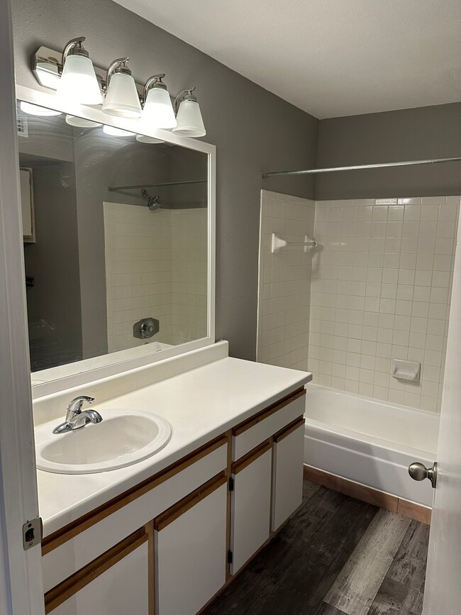 Building Photo - 2371 NW 33rd St
