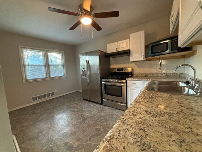 Building Photo - 403-405_CLINE_ST