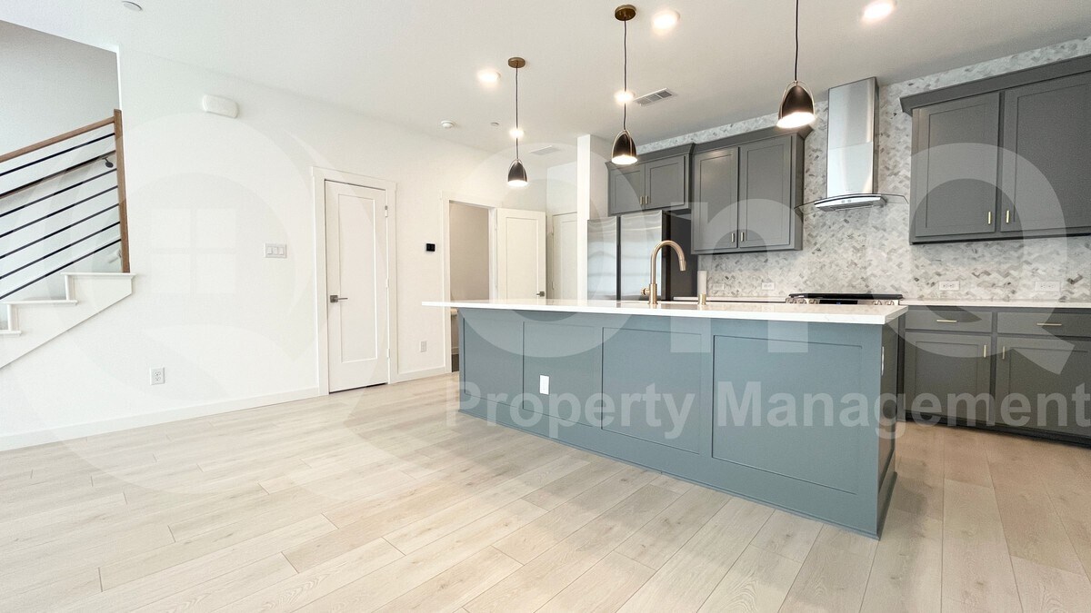 Foto principal - 820 Cavitt Ct