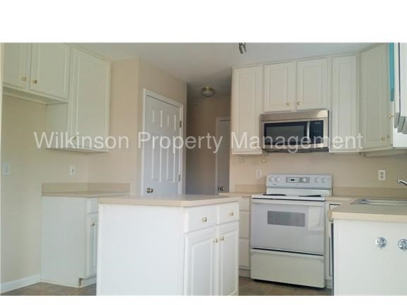 Building Photo - 1008 Meadowbrook Ln SW