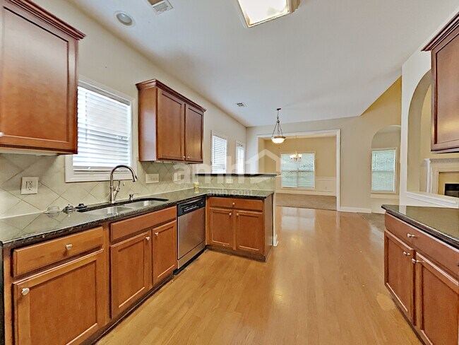 Foto del edificio - 2465 Hickory Station Cir