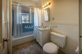 Foto principal - 1160 Commonwealth Ave