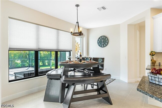 Foto del edificio - 5129 SW 16th Pl