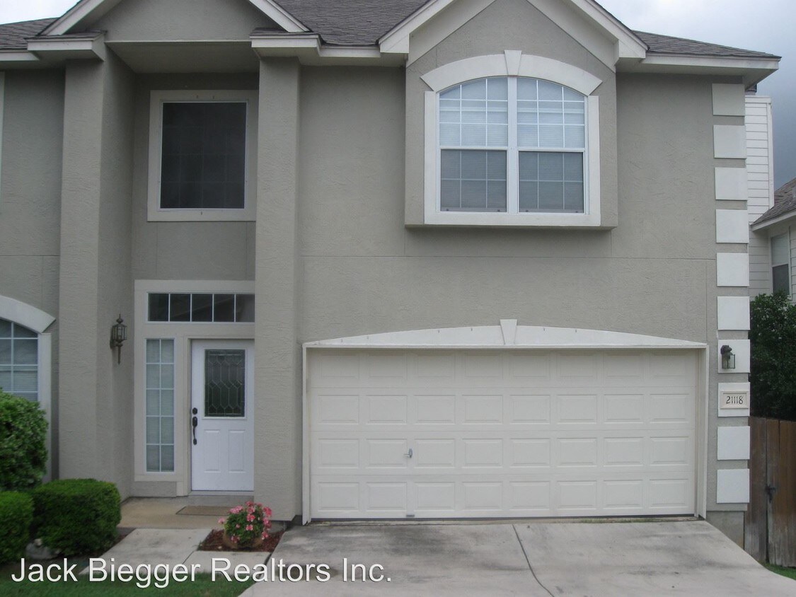 Primary Photo - 20303 Hardy Oak Blvd