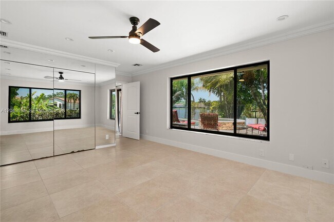 Foto del edificio - Deerwood Lane, Weston, FL 33326 - 4 BR 2.5 BA house