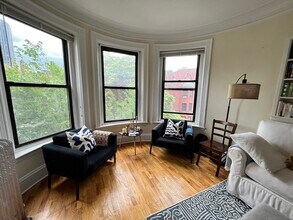 Building Photo - 421 Marlborough St