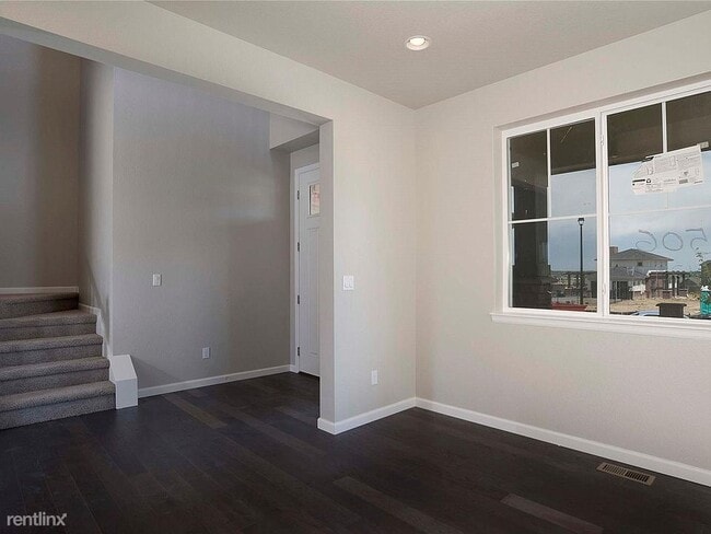 Building Photo - 3 br, 2 bath House - 506 W 129th Ave