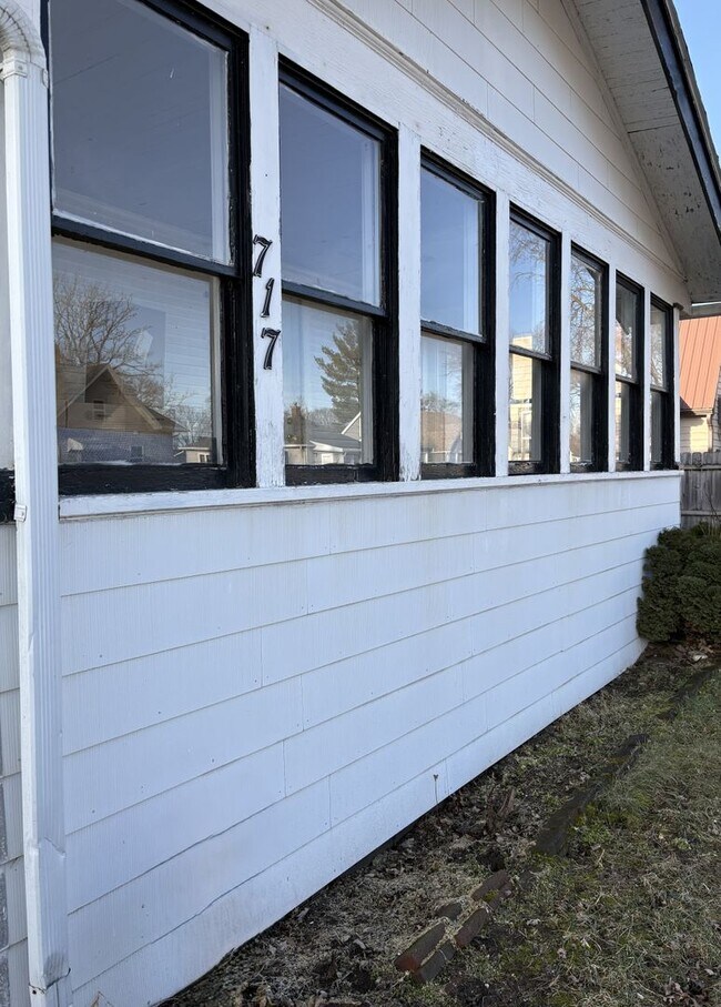 Foto del edificio - 2 Bedroom / 1 Bathroom Home for Rent!