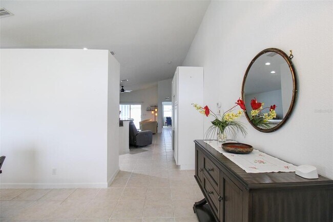 Foto del edificio - 13496 Foresman Blvd