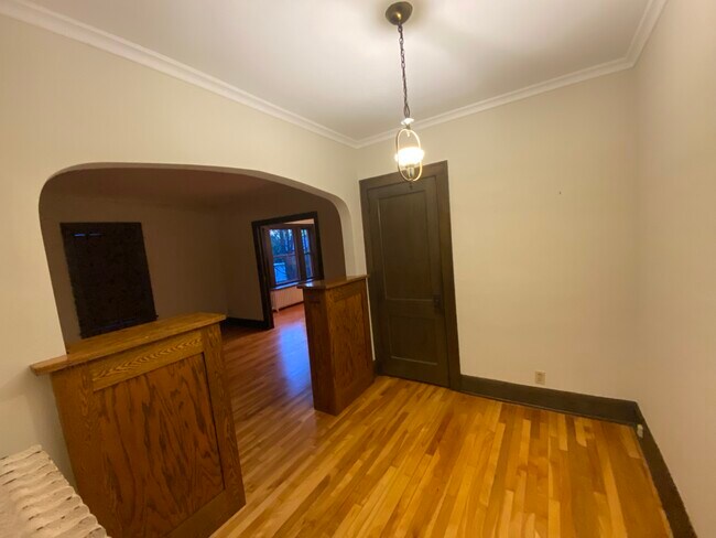 Foto del edificio - 138 Cecil St SE