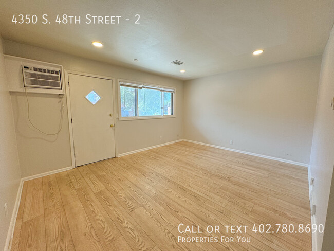 Building Photo - Renovated 1 Bedroom in South Lincoln!