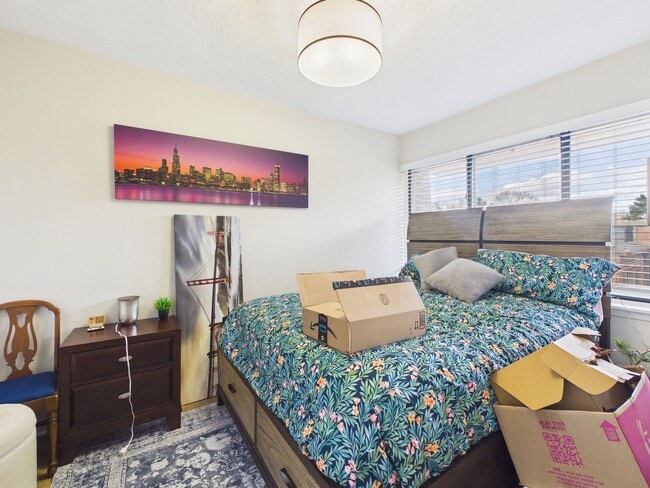 Foto del edificio - 1501 Bronwyn Rd