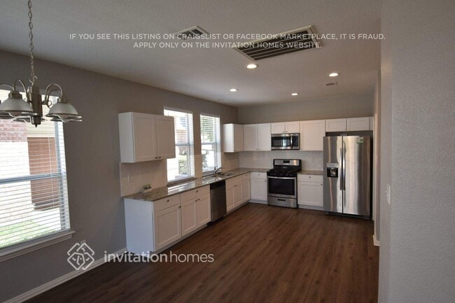 Building Photo - 11705 Ficus Dr
