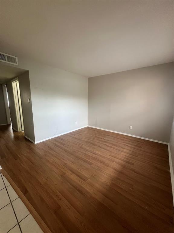Foto del edificio - 307 E 31st St