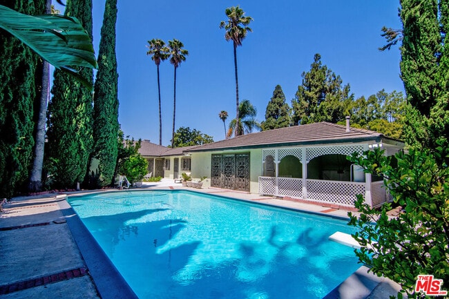 Foto del edificio - 180 Highland Ave