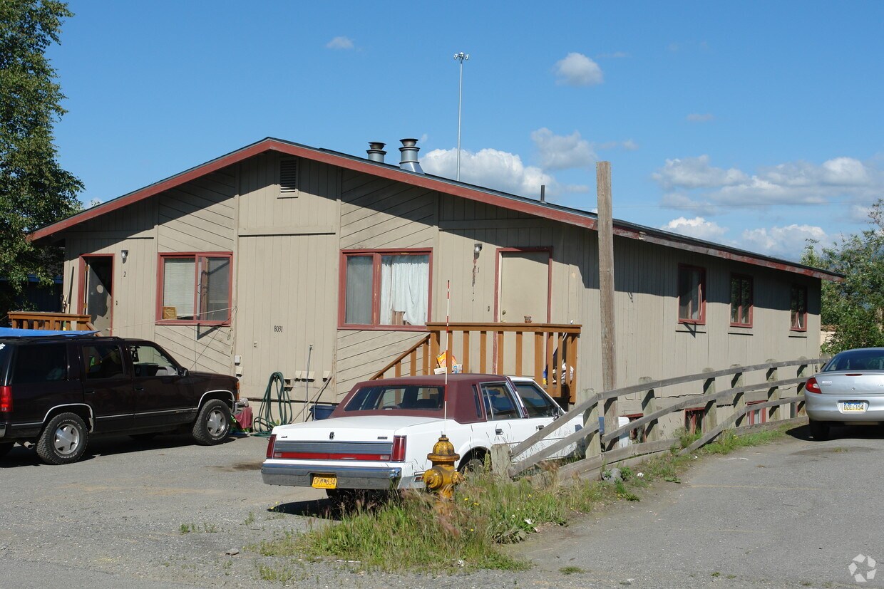Building Photo - 8021-8031 Briarwood St