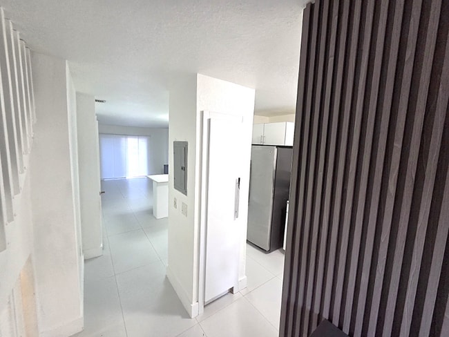 Foto del edificio - 19504 SW 103rd Ct