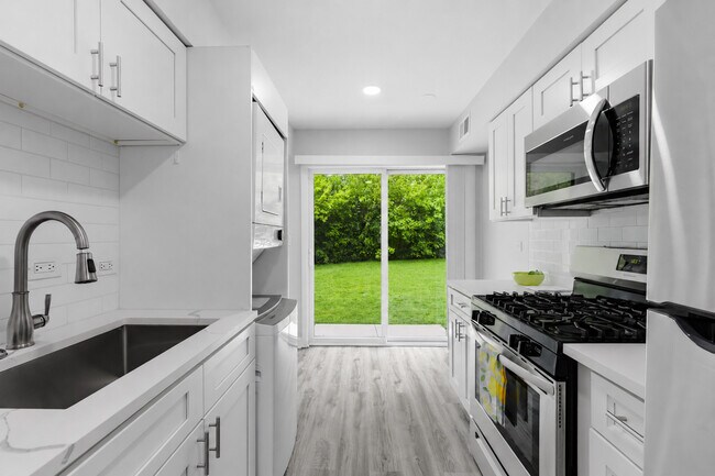 Building Photo - 224 E Rimini Ct