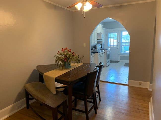 Building Photo - 1270 Boland Pl